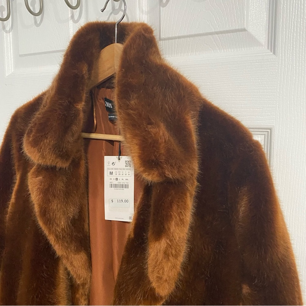 Women’s Zara Faux Fur Coat